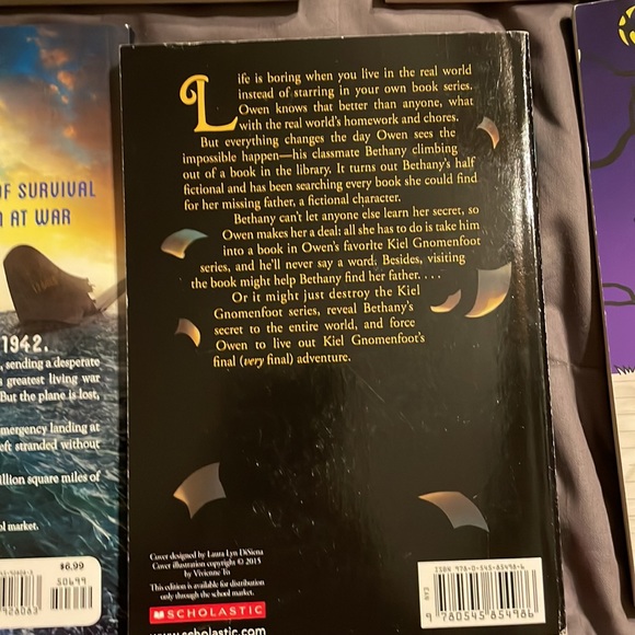 Lot of 7 Books - Picture 14 of 16